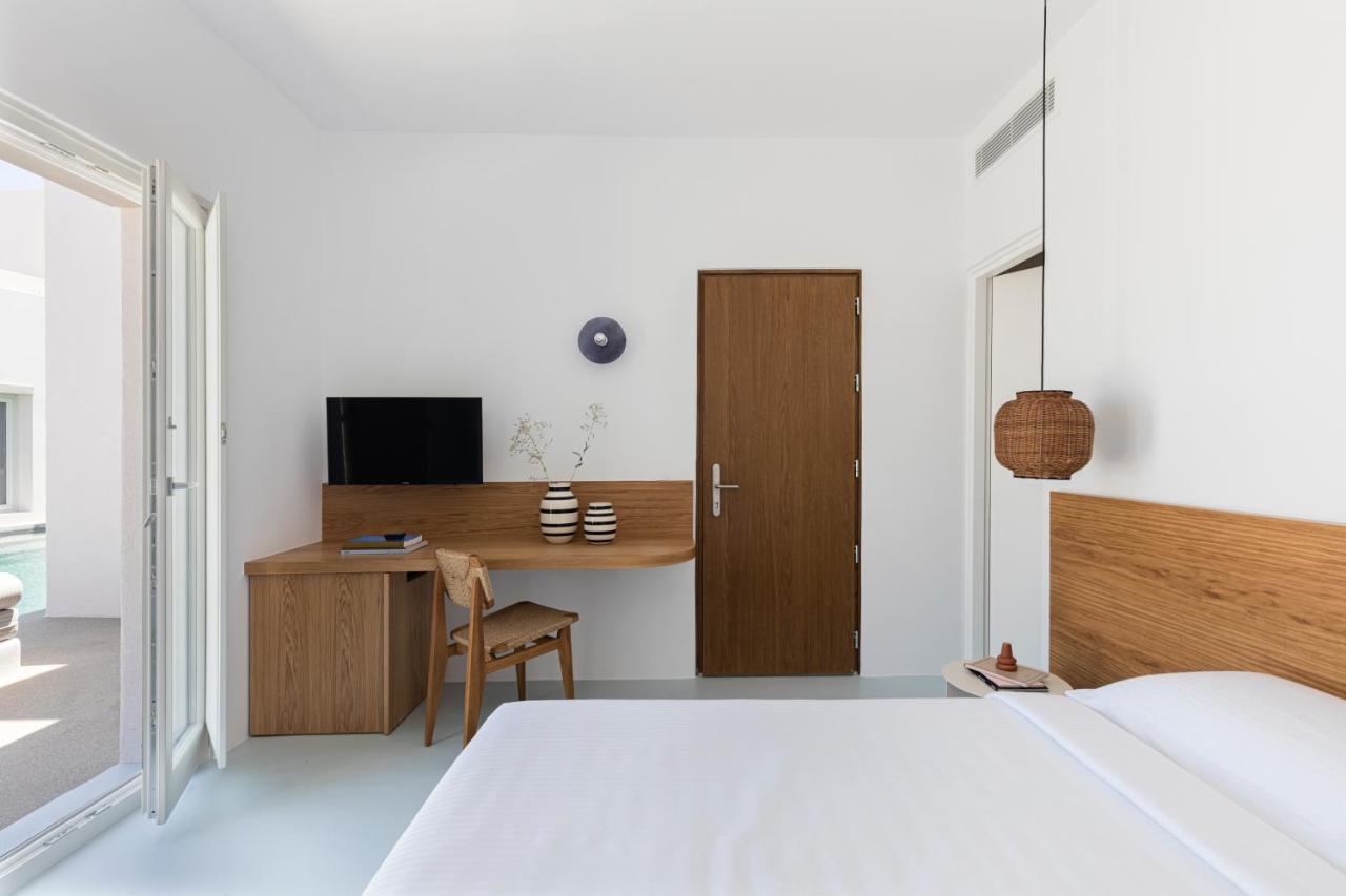 Viva Nove Suites Kamari  Ngoại thất bức ảnh